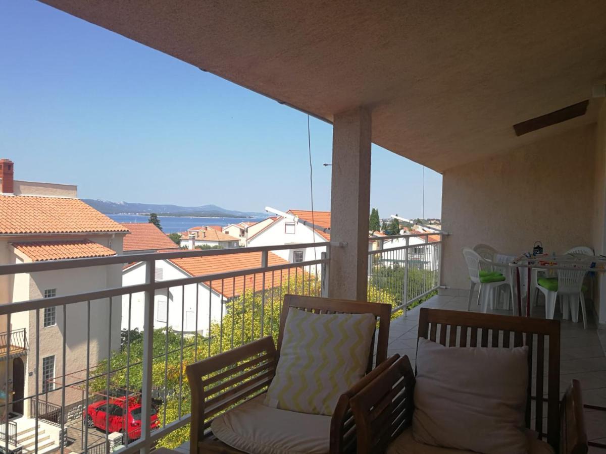 Apartmani Nea Biograd Na Moru Exterior photo